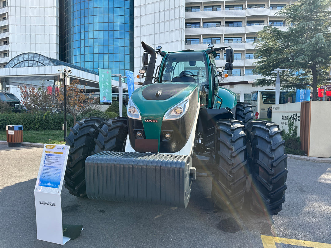 LOVOL P8340, 340hp Tractor