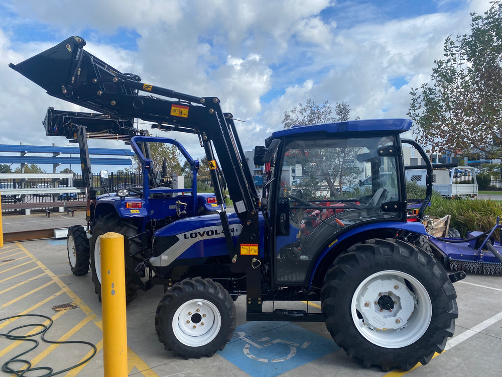 LOVOL M404 TE, 40hp Cabin Tractor with 4in1 Front Loader